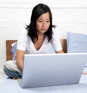 physical-therapy-online-student